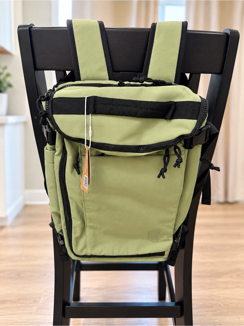 Bagsmart Green Utility Backpack - Durable Everyday Carry new with tags gift